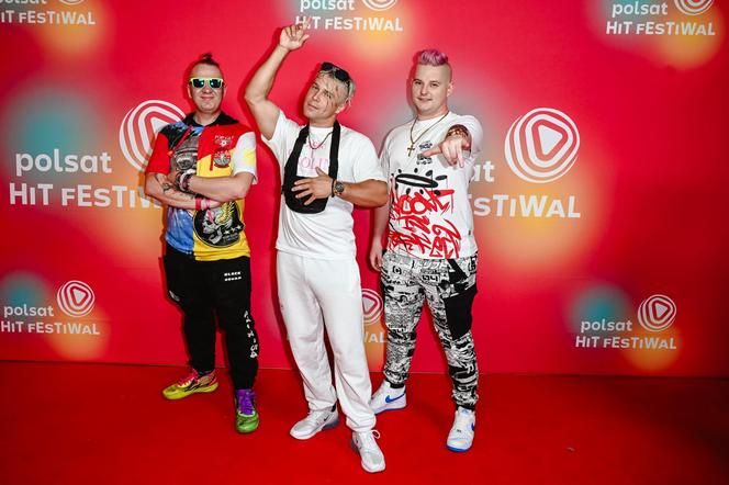 Stylizacje gwiazd podczas drugiego dnia Polsat Hit Festiwal 2024