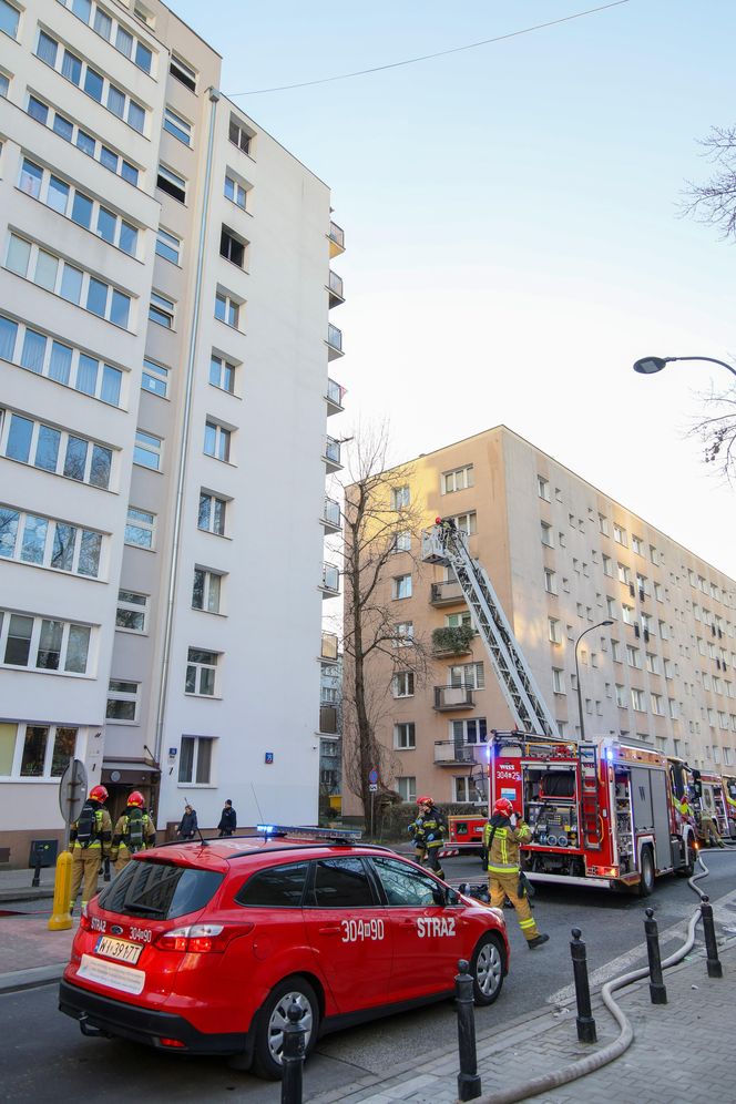 Pożar w bloku na Złotej w Warszawie (13.12.2024)