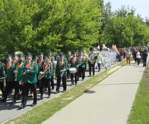 Warszawa pielęgnuje tradycję hutniczą. Kolorowa parada przeszła ulicami miasta
