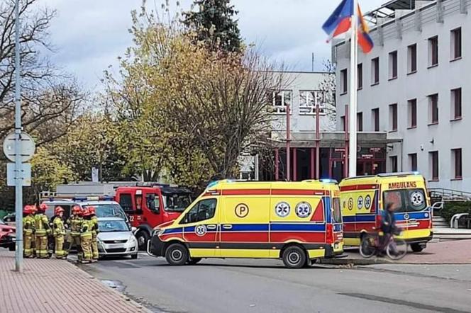 Dwie policjantki potrącone na przejściu dla pieszych pod komendą w Mielcu
