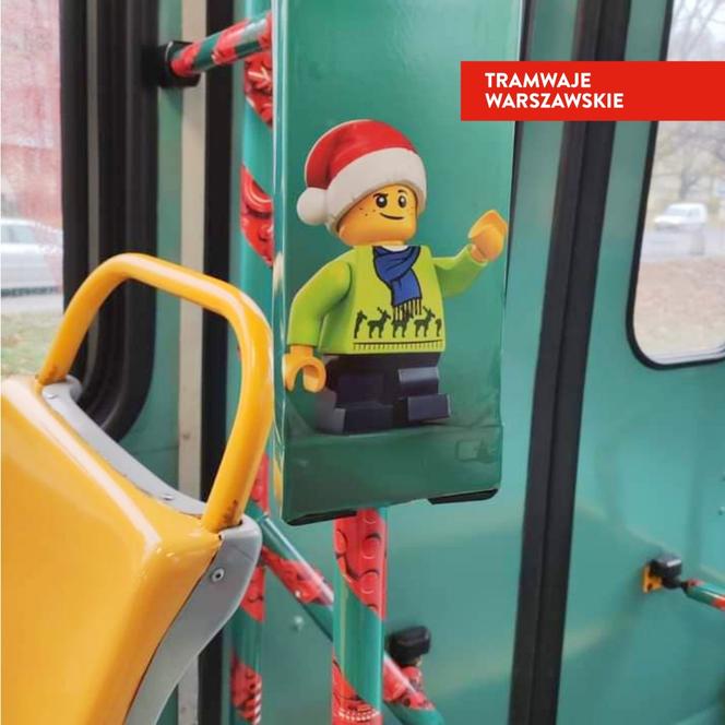 Wielka niespodzianka na warszawskich torach. Świąteczny tramwaj LEGO. Kiedy ruszy w trasę?