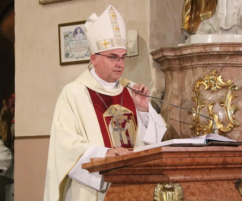 Bp Robert Chrząszcz w Kaliszu