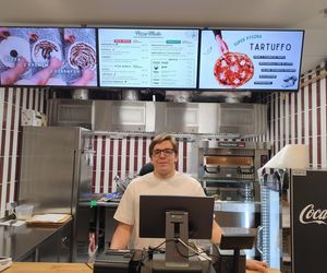 Krzywy Domek w Sopocie już otwarty. Nowy foodhall na mapie Trójmiasta
