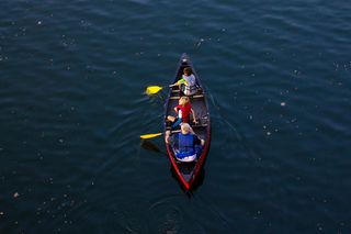 Co można robić nad morzem poza leżeniem na plaży?