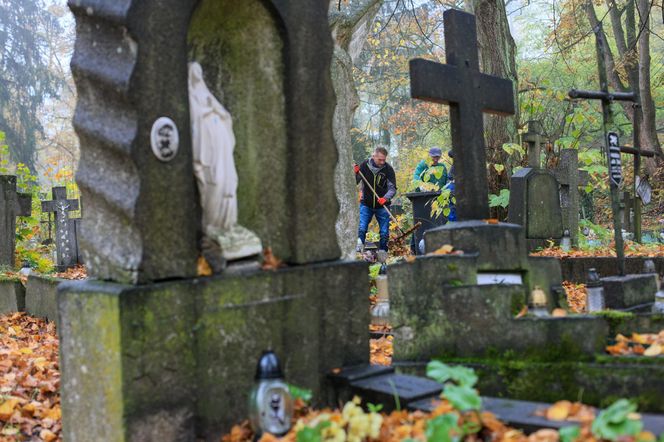 Zabytkowy Cmentarz Świętokrzyski w Gorzowie Wielkopolskim