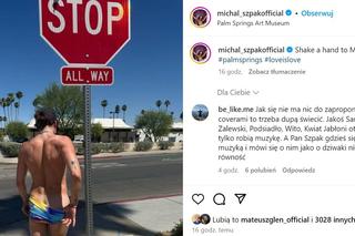 Michał Szpak na ulicy w majtkach