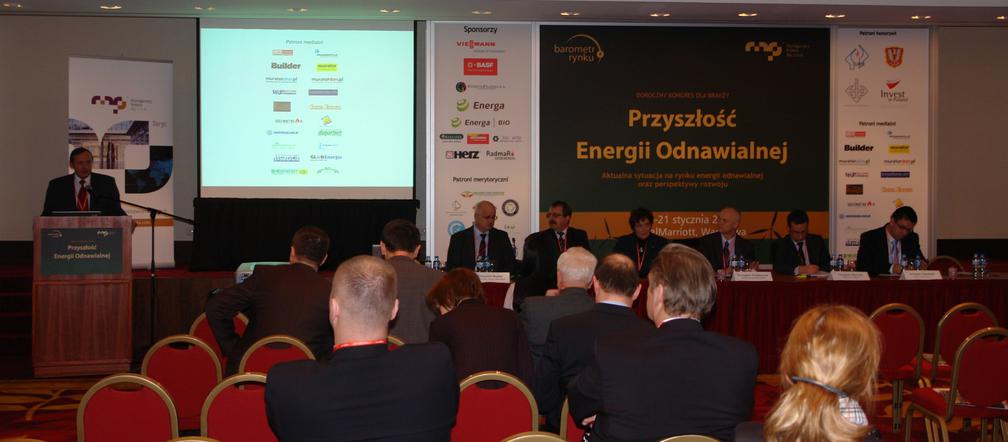Przemawia przewodniczący kongresu Jerzy Krzyżowski