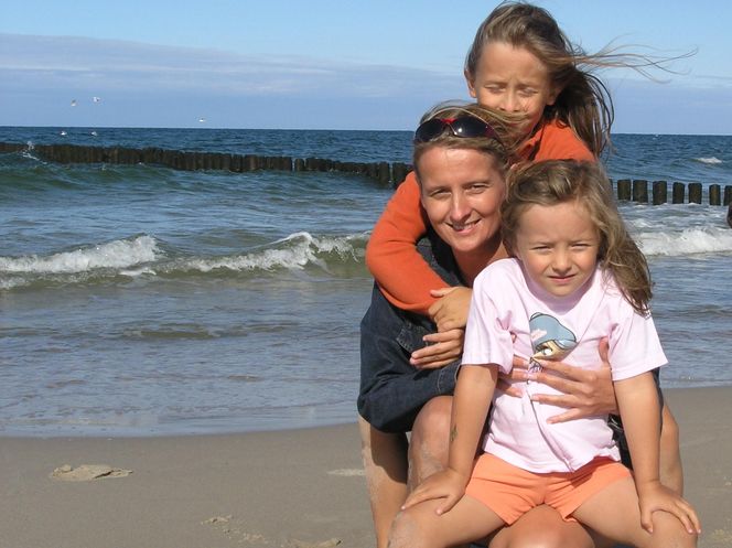 ARCHIWUM RODZINNE ZDJECIA IGA SWIATEK DZIECINSTWO RODZINA