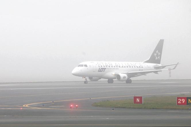 Mgła sparaliżowała lotniska