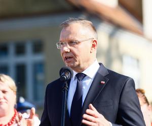 Ile kosztuje samolot? Prezydent Duda twierdzi, że coraz więcej ludzi będzie na niego stać!