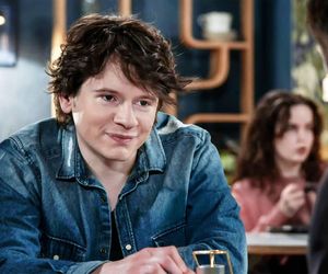 Pierwsza miłość odc. 4036. Filip (Dominik Smaruj), Florian/ Florek (Michał Kurek)