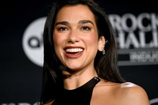 Dua Lipa zachwyca się Polką w amerykańskim talk-show. Poleciła jej książkę na święta