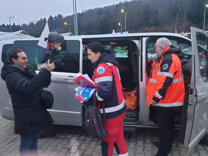 Ambulans od szczecińskiego pogotowia dotarł na Ukrainę