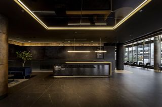 Warszawski biurowiec Nowy Saski Crescent