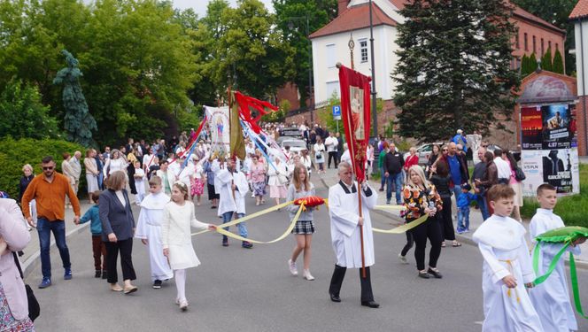 Boże Ciało 2025. Tysiące osób uczestniczyło w olsztyńskich procesjach