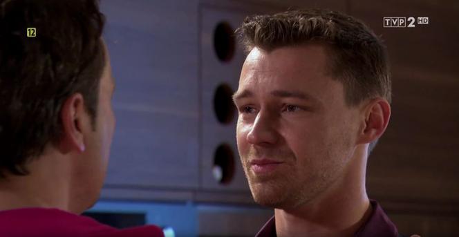 Barwy szczęścia, odc. 2030. Darek (Andrzej Niemyt), Władek (Przemysław Stippa)