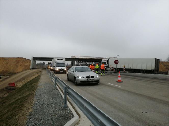 Budowa A1: Drogowcy oddają pierwszy węzeł na autostradzie i kolejne kilometry trasy! Gdzie będzie łatwiej?