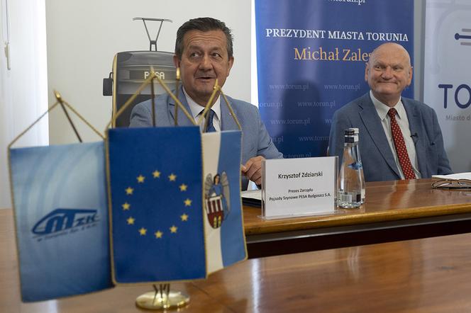 Toruń będzie miał pięć nowych tramwajów od firmy PESA. Umowa podpisana
