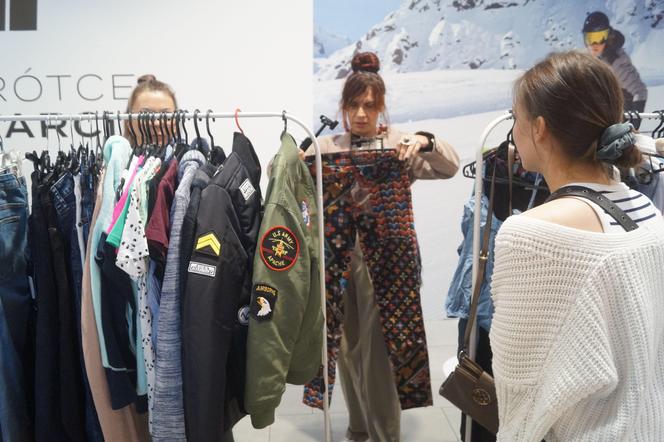 Babi Targ, czyli wielkie wietrzenie szaf w Bydgoszczy [ZDJĘCIA]