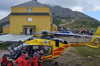 Karpacz. Reanimacja podczas biegu na Śnieżkę. 65-laetni uczestnik zasłabł [ZDJĘCIA]. 