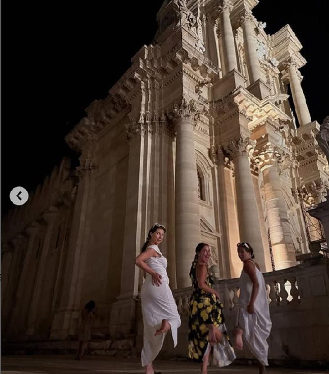 Barwy szczęścia poza planem. Kamila Kamińska (Regina)