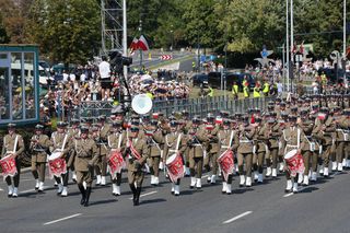 Defilada wojskowa w Warszawie. Święto Wojska Polskiego w stolicy