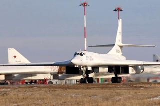 Nowe bombowce Tu-160M dla Rosji. Dostawa po latach opóźnień