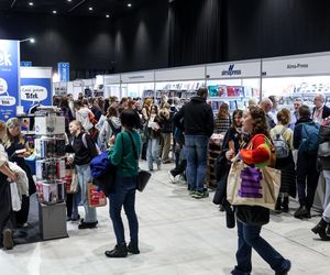 Targi Książki w Katowicach to okazja do zdobycia autografów pisarzy