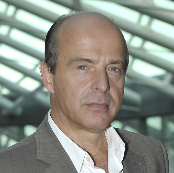 Te gwiazdy i celebryci popierają Nawockiego. Znane nazwiska na liście!