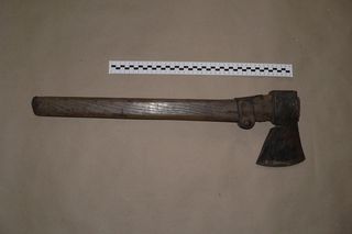 Horror pod Węgrowem. Zarąbał siekierą kolegę, bo nie dostał pieniędzy na flaszkę. Nie był awanturny, wszystkim ustępował