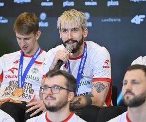 Nietypowy problem Tomasza Fornala po powrocie do Polski. Zwrócił się do szefa InPostu!