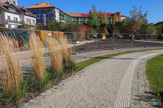 Park Nagórki - Jaroty. Prace przy budowie nowych dojść do zbiornika idą pełną parą [ZDJĘCIA]