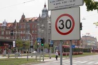 W Katowicach bezpieczniej. W ciągu 10 lat liczba wypadków zmniejszyła się o ponad połowę 