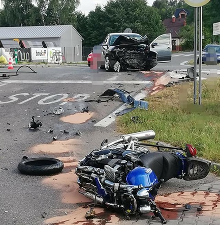 PRZERAŻAJĄCY wypadek motocyklisty w Małopolsce