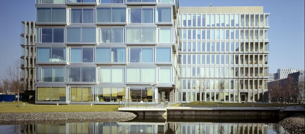 Szkło przeciwsłoneczne: wysokoefektywny Pilkington Suncool™ 60/30