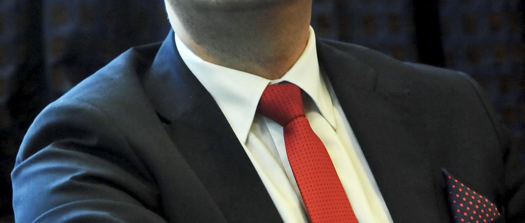 Asystent Szydło szefem lotniska i nadzorcą Kurskiego