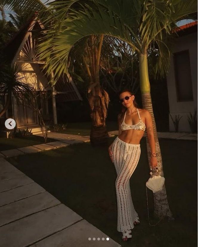 Julia Wieniawa i żona Marcina Prokopa szaleją na Bali. Spodziewaliście się takiej przyjaźni?