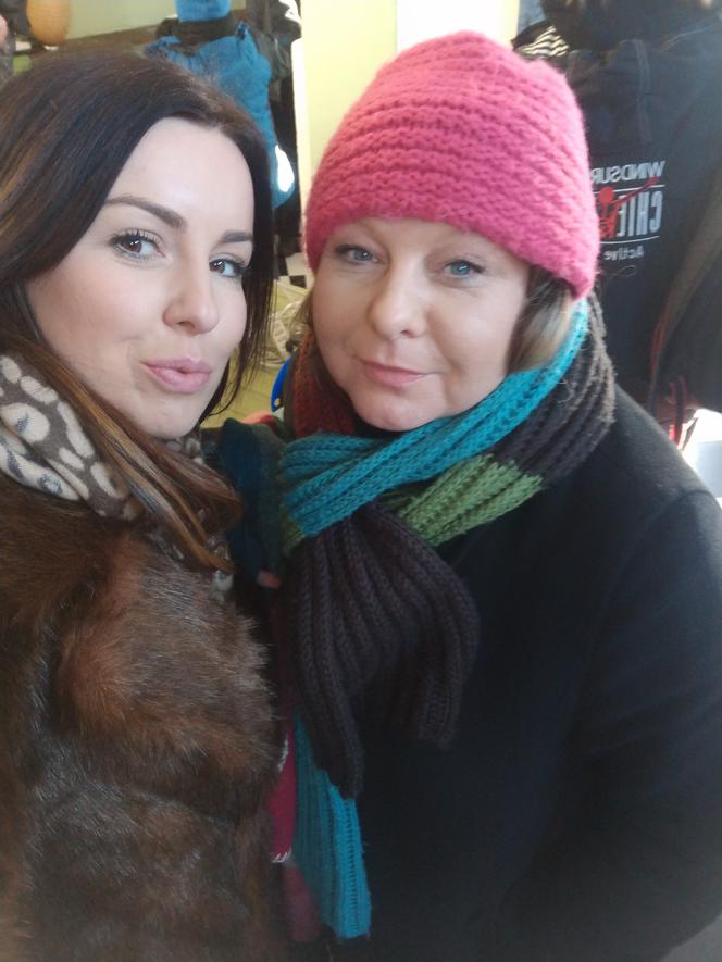 Eliza Gwiazda i Elżbieta Romanowska na planie "Barw szczęścia"