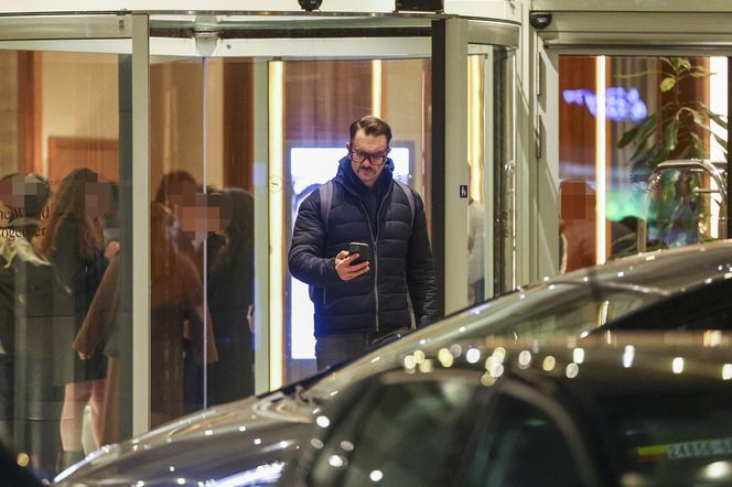 Łukasz Mejza jeździ autobusem