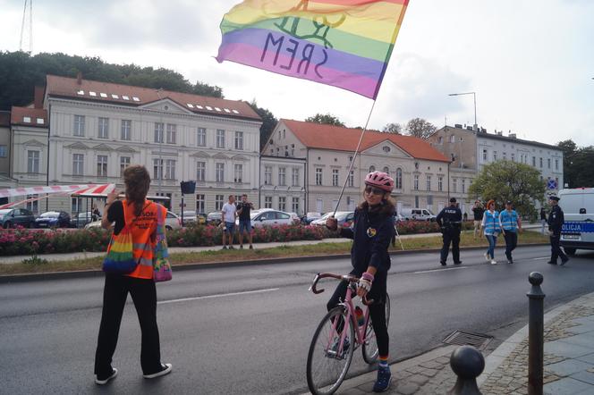 II Marsz Równości w Bydgoszczy pod hasłem "Wybierz miłość” [ZDJĘCIA]