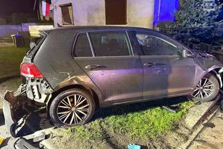 Lędziny: poważny wypadek z udziałem 20-latka bez prawa jazdy. Lądowało LPR