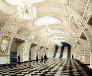 Sensacja pod Warszawą. Zaginiony pierwszy wagon metra z lat 50. na sprzedaż w internecie?