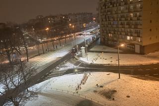 Warszawa pod śniegiem. Szykuje się powrót zimy w stolicy? [ZDJĘCIA] 