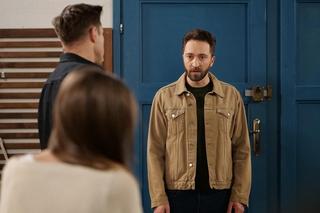 Pierwsza miłość, odcinek 3832. Marta (Honorata Witańska), Piotrek (Michał Mikołajczyk), Arek (Dariusz Wieteska) 