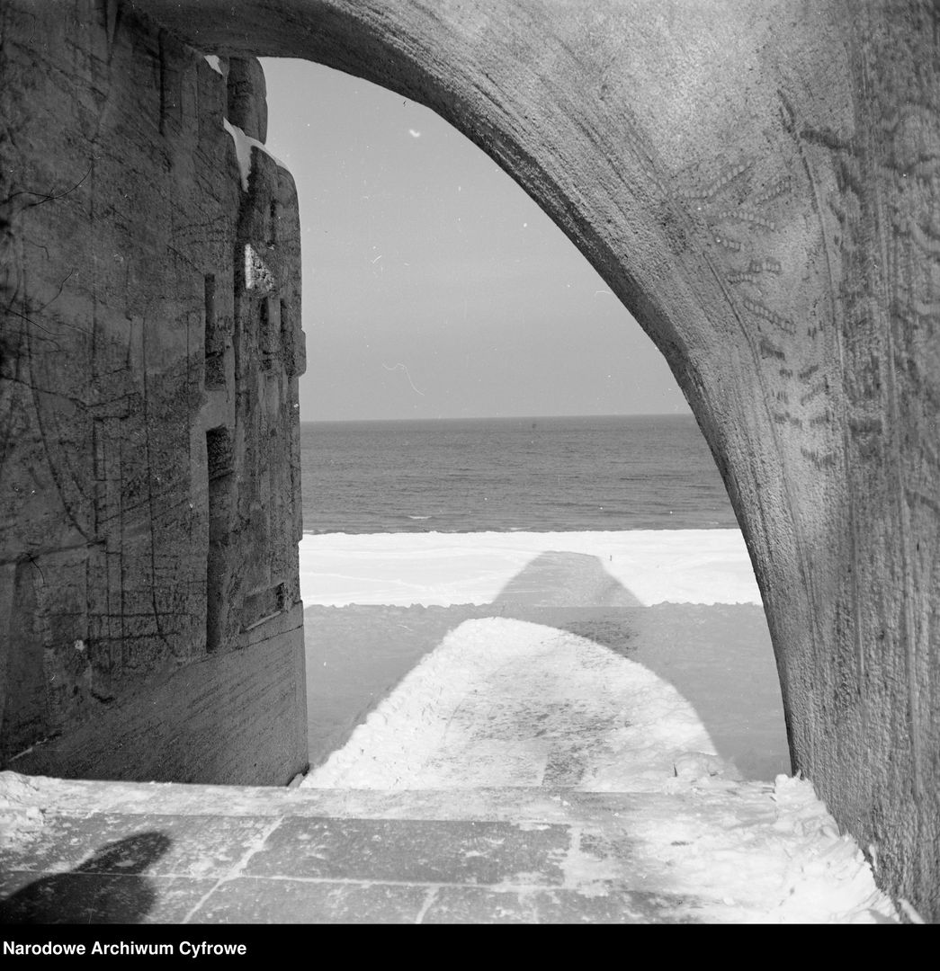 Pomnik Zaślubin z morzem w Kołobrzegu