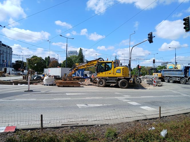 Tramwajowy remont pl. Zawiszy w Warszawie