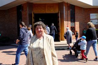 Lublin. Darmowy autobus dowozi wiernych pod drzwi kościoła. Pomysł proboszcza to HIT!