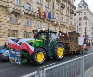 „Marsz gwiaździsty na Warszawę”. Wielki protest rolników 27 lutego w stolicy [RELACJA NA ŻYWO]