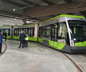 Otwarcie nowej zajezdni tramwajowej oraz pierwsza przejażdżka nową linią tramwajową na Pieczewo