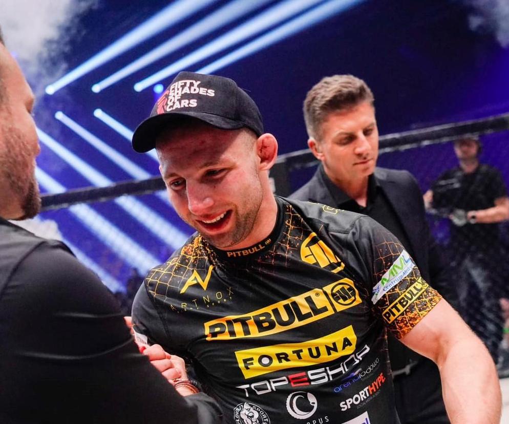 KSW 94. Adrian Bartosiński stanie do kolejnej obrony tytułu. Z kim zawalczy?